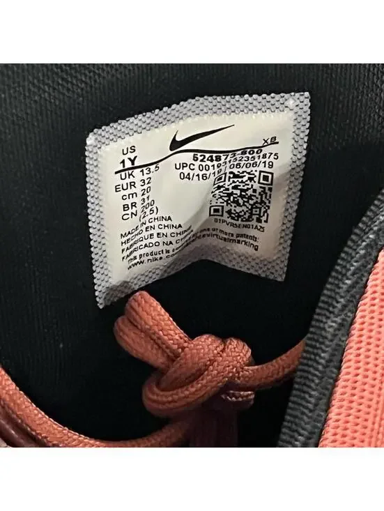 Nike ACG Woodside Boots Girls Size 1 Youth Winter Shoes - Picture 4 of 9